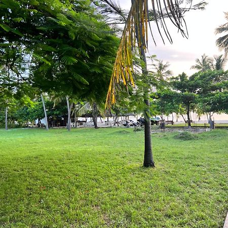 Waves And Wanderlust-Diani Beach Extérieur photo